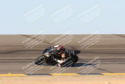 media/Oct-06-2024-Race Pace (Sun) [[d7d39ec7ad]]/5-Bowl Pans (830am)/